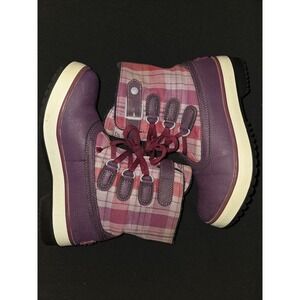 UGG Australia Women's Decatur 1001742‎ Plaid Purple Boots Size 7